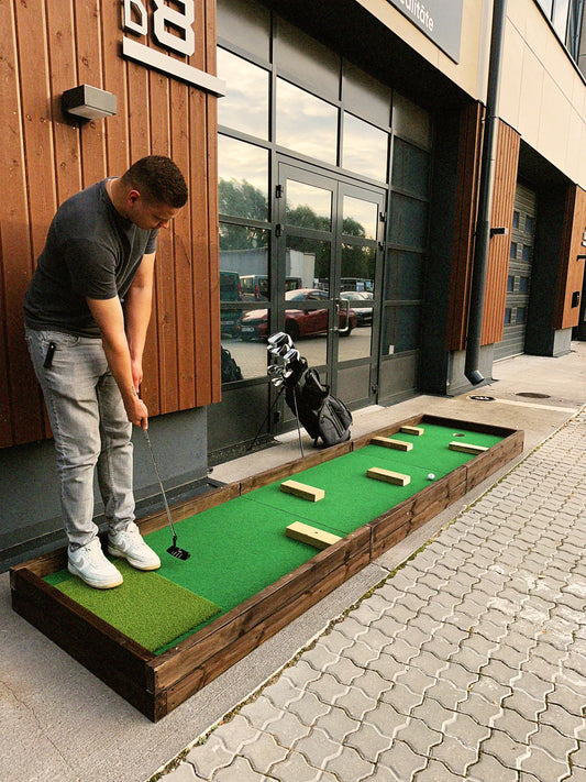 18 BEDRĪŠU MINI GOLF SPĒLE SĀKOT NO