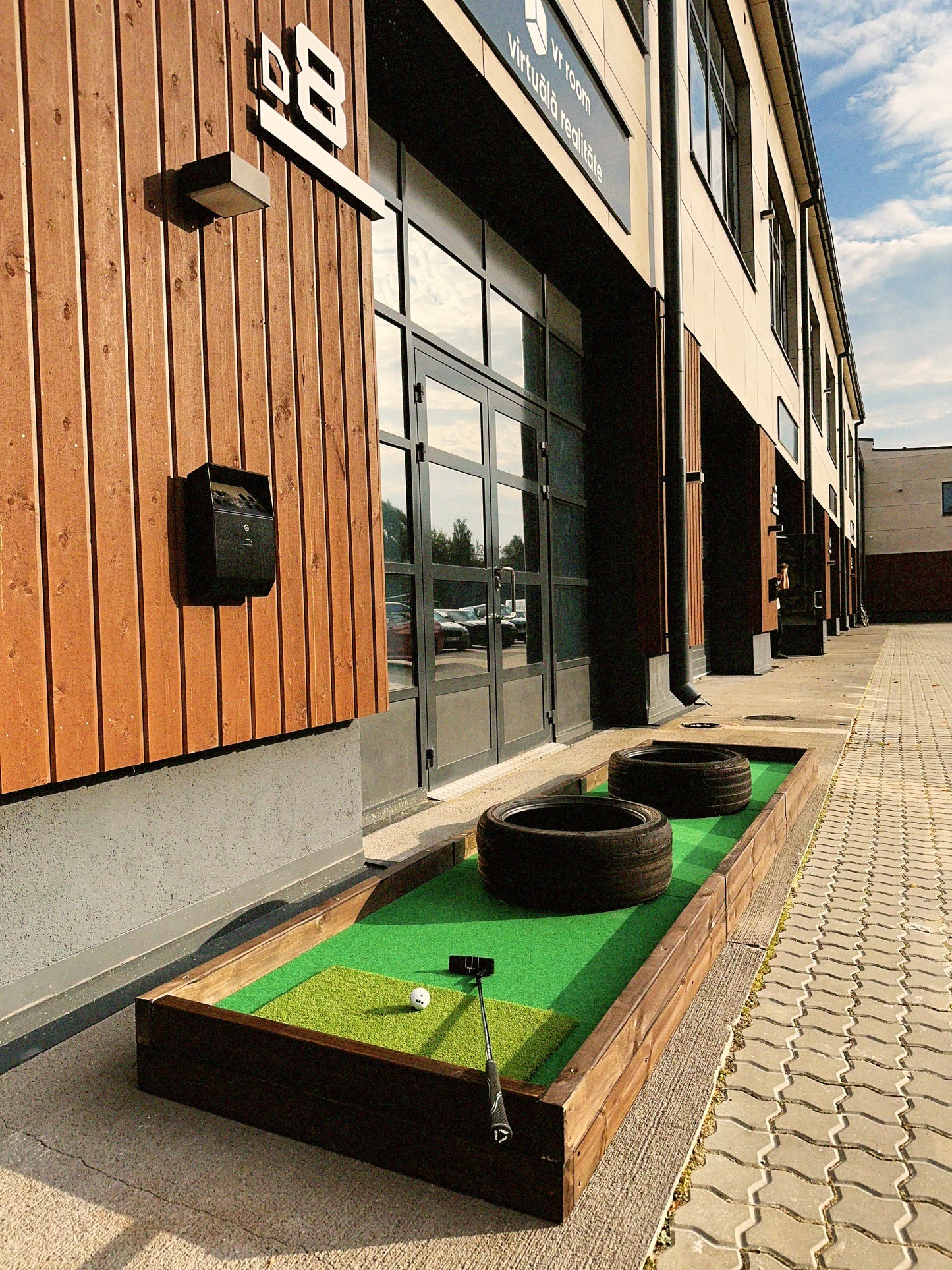 1 BEDRĪTES MINI GOLF SPĒLE SĀKOT NO